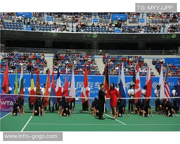 热情如潮！超两万河南球迷齐聚苏州支持家乡球队人数创历史新高